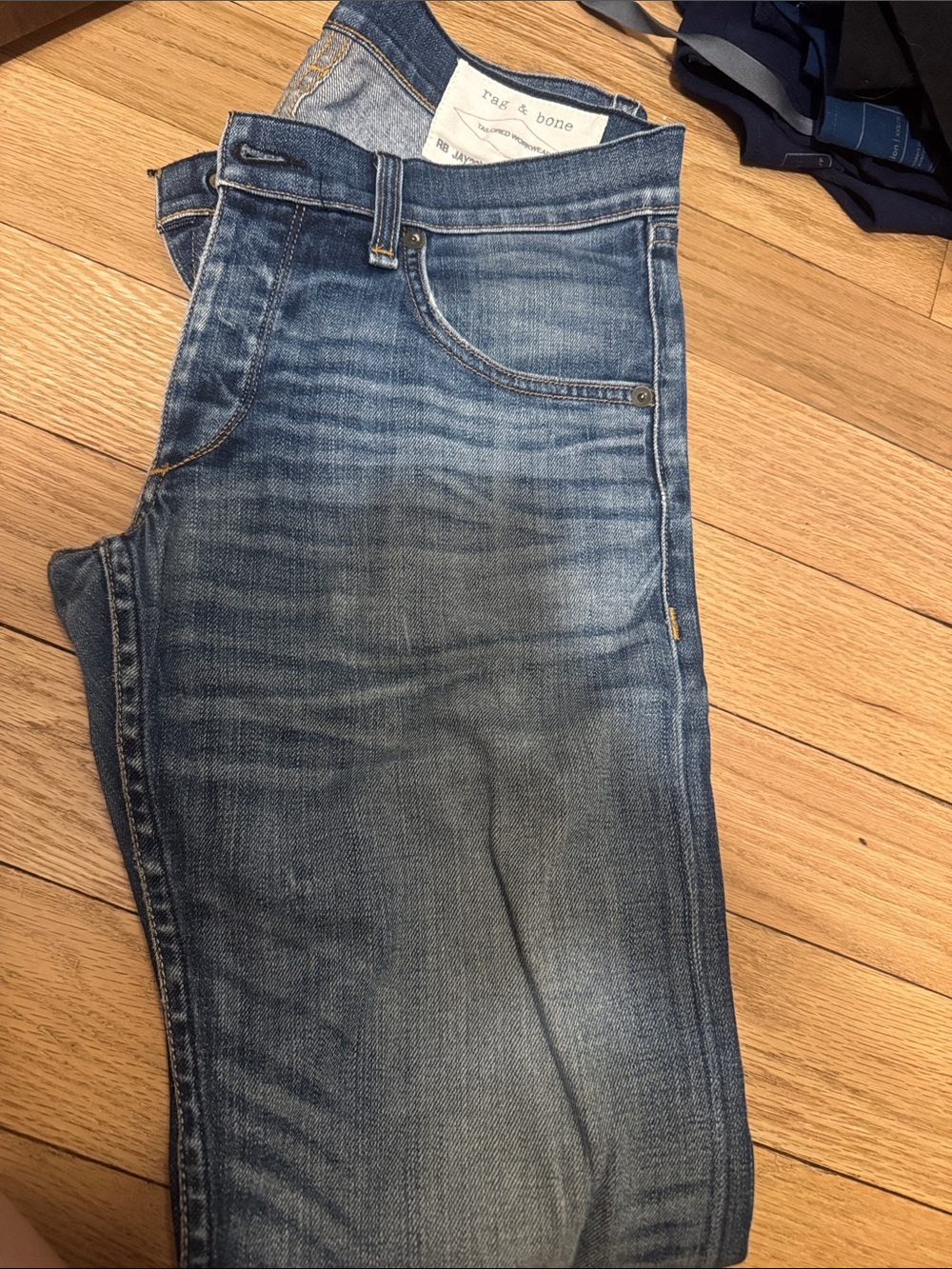 rag & bone Men's Slim Straight Light Blue Washed Jeans